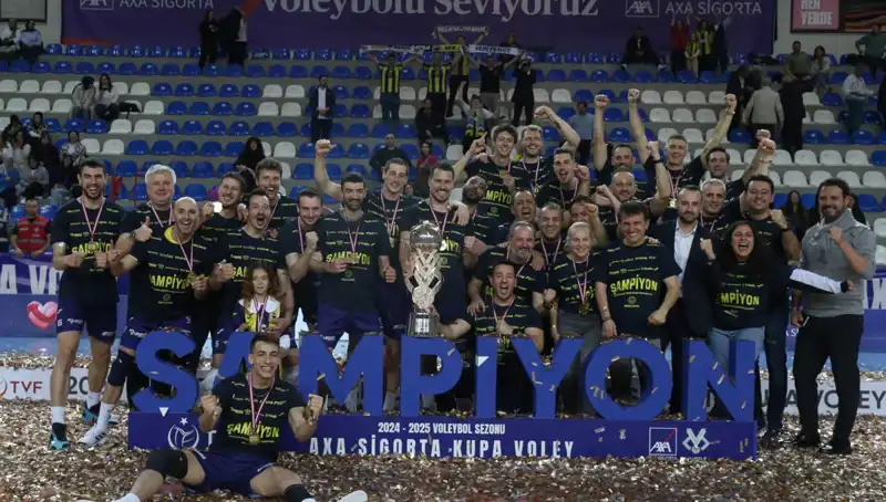Kupa Voley'de Fenerbahçe Şampiyonluğa Giden Yolda Tarih Yazdı
