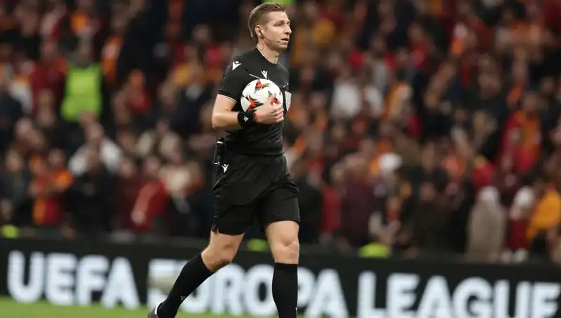 Galatasaray-Antalyaspor Maçında VAR Koltuğunda Belçikalı Lawrence Yer Alıyor!