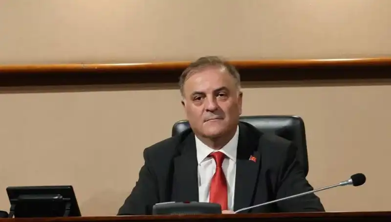 Nuri Aslan: İBB Başkanvekili'nin Hayatı ve Kariyeri Hakkında Her Şey