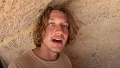 ABD’li Turist, Yasaklı Kızılderili Adasına Giriş Yaptı ve Tutuklandı