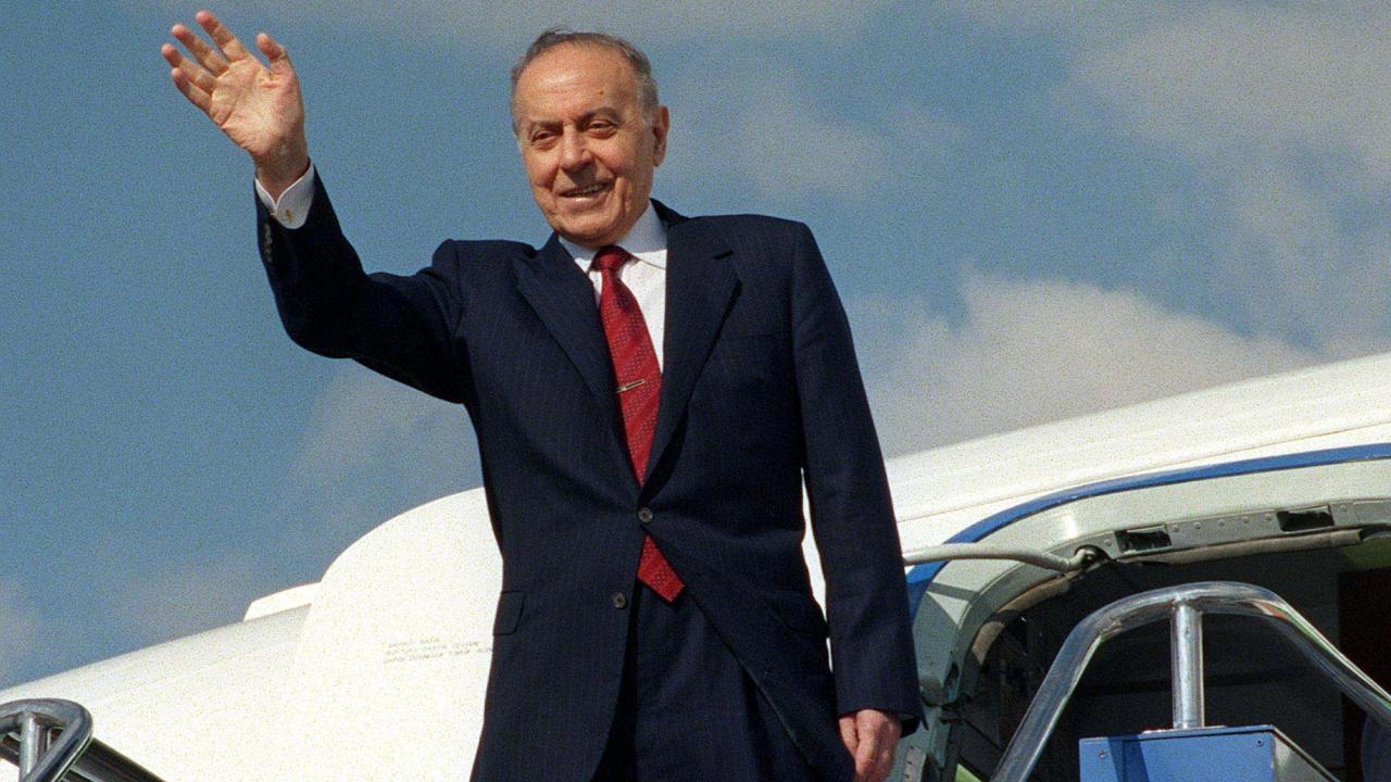 Azerbaycan Milli Lideri Haydar Aliyev'in Anısına Yapılan Anma Töreni