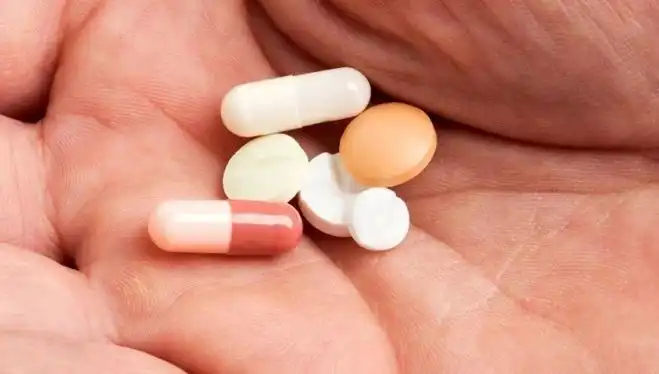 Reçetesiz İlaç Kullanımı: Sağlığınız Tehlikede Olabilir!