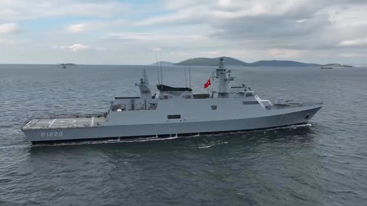 Deniz Kuvvetleri Komutanlığı'na bağlı TCG AKHİSAR ilk seyrine çıktı