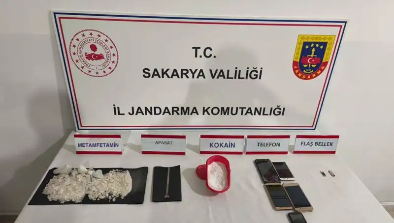 Sakarya'da Kaçak Akaryakıt Operasyonu: 370 Bin Litre Ele Ge geçirildi!