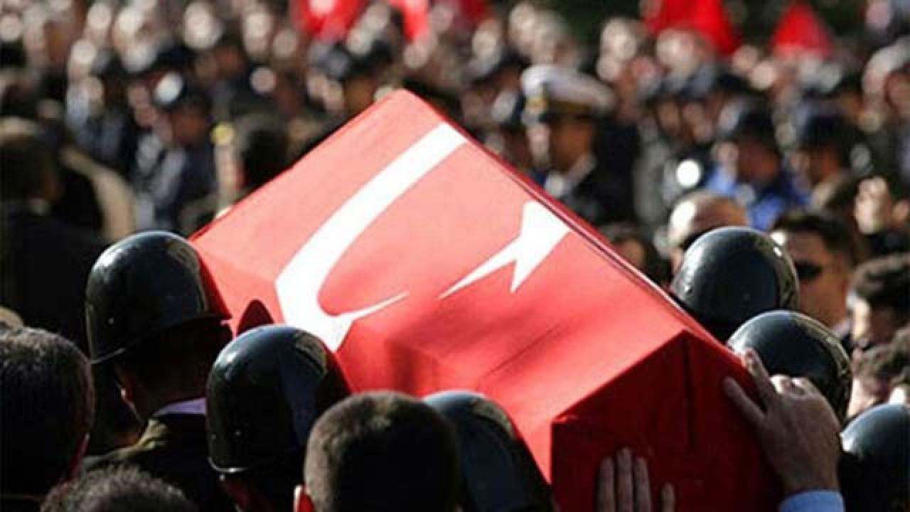 Silahlı Saldırı Sonucu Yaralanan Polis Memuru Hastanede Şehit Oldu