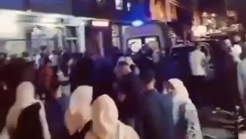 14 Yaşındaki Kader'in Balkon Düşmesi Olayı, Aileyi Sarsan Korkunç An!