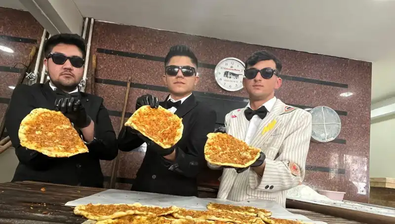Takım Elbiseli Fırıncılar: Herkesin Gözünde Yeni Bir Fenomen