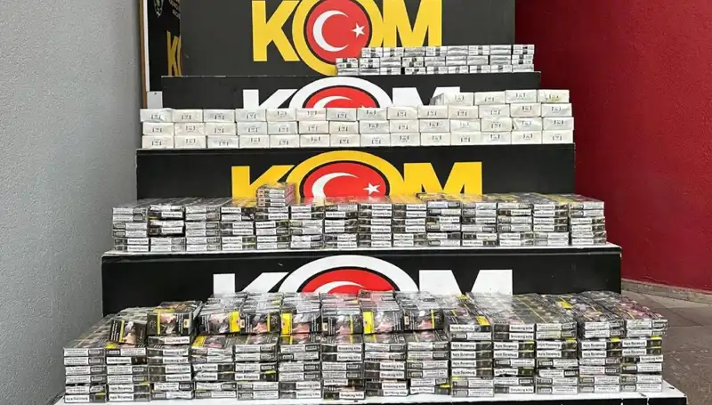 Adana'da Kaçakçılık Operasyonunda Üç Kişi Tutuklandı: Yasadışı Ağ Çökerildi!