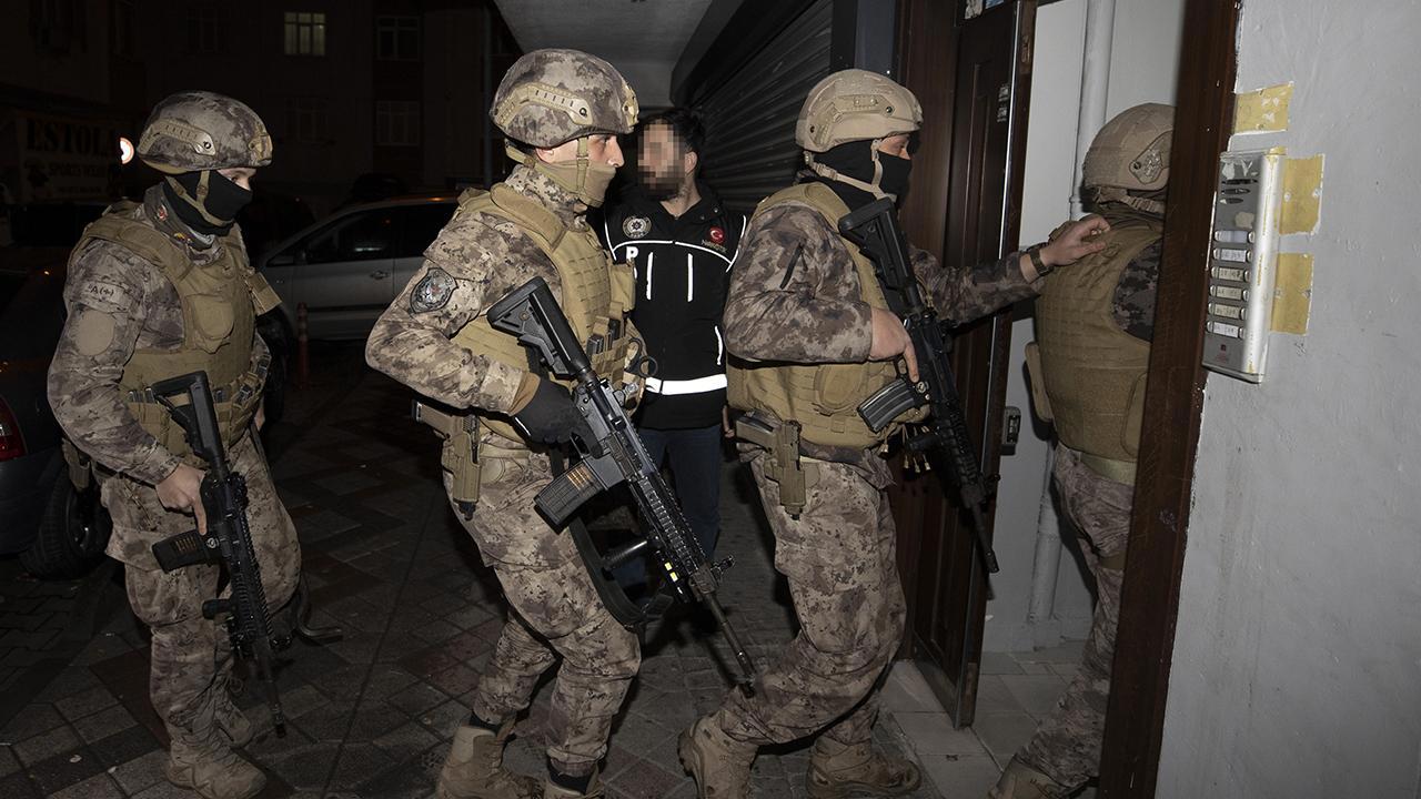 Zehir tacirlerine yönelik operasyonda 595 kişi gözaltına alındı