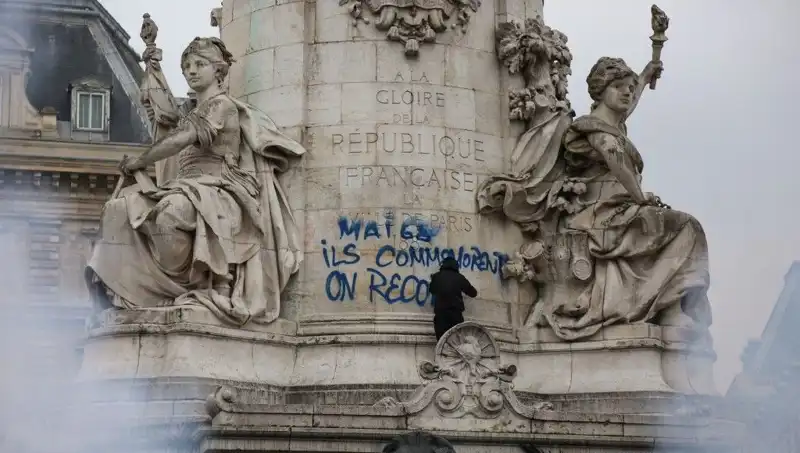 Paris Belediyesi, Grafiticilere Savaş Açtı: Şehir Sanatını Koruma Mücadelesi