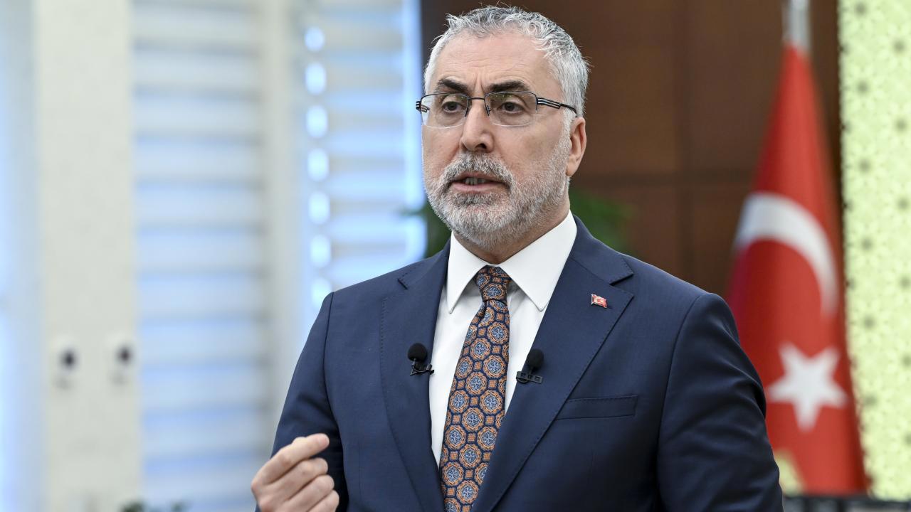 Bakan Işıkhan Açıkladı: Asgari Ücrette İyileştirme Mümkün