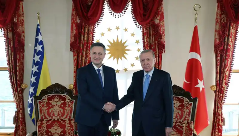 Cumhurbaşkanı Erdoğan, Bosna Hersek’teki Kilit İsimle Tarihi Buluşma Gerçekleştirdi