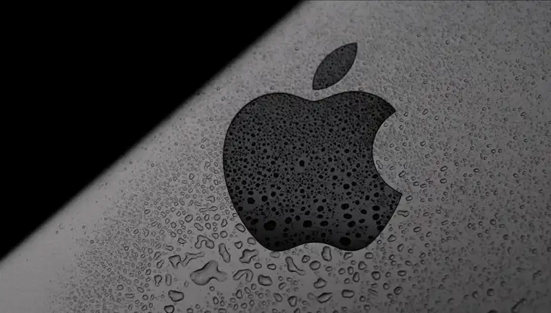 Apple, Yapay Zeka Krizinin Pençesinde: Yeni Siri'nin Çıkışı Ertelendi