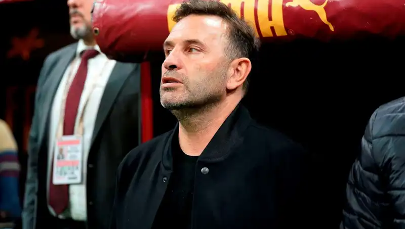 Galatasaray'da Okan Buruk'un Kendi Yüzünü Yansıtan Tek Değişiklik