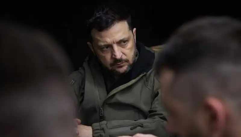Zelenski: NATO ile Nadir Element Anlaşması Mücadelesi Sürüyor
